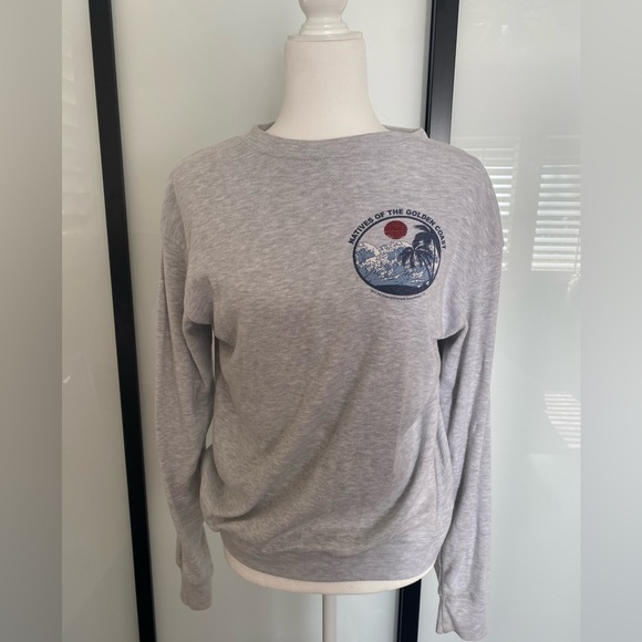 Brandy Melville Pullover Sweater - Picture 1 of 3